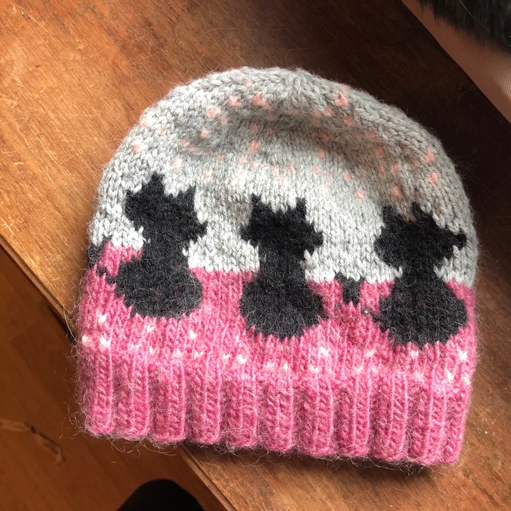 Hand-knit Woolen Beanie Cap W/ Black Cats
